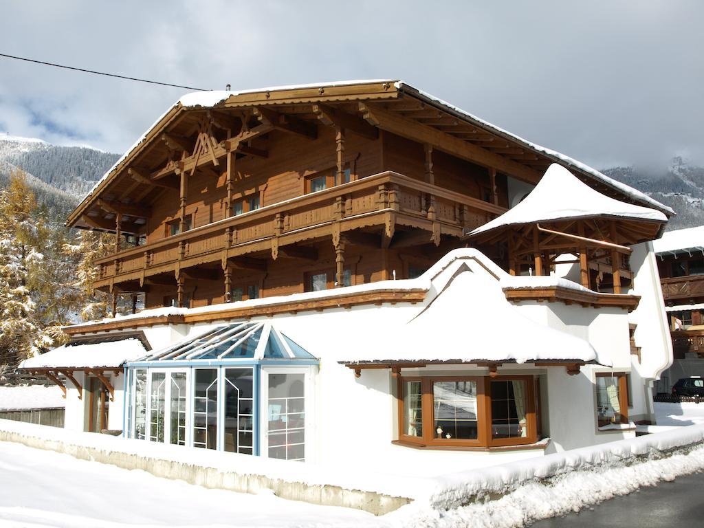 Haus Karin Hotel Sölden Zewnętrze zdjęcie